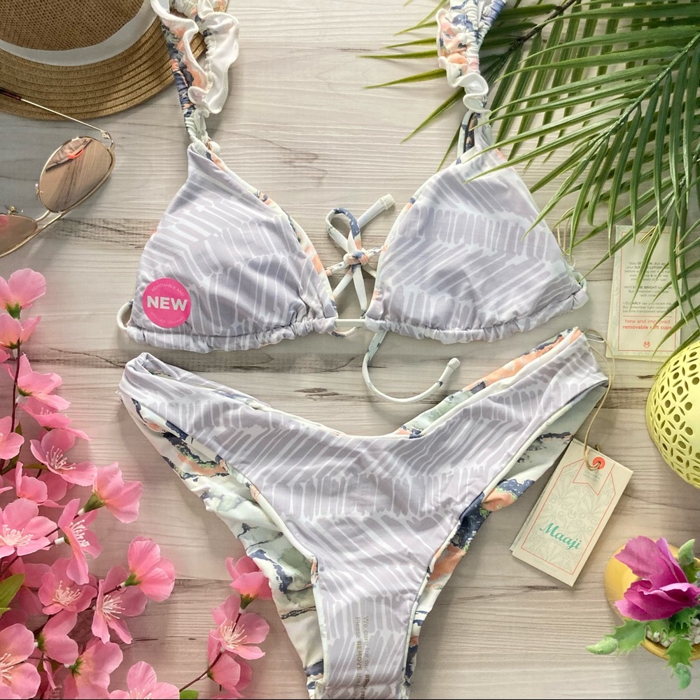 Maaji 🌸 Reversible Light Blue/Purple Bikini Set 👙✨🏝🔥🌺 - Picture 6 of 9
